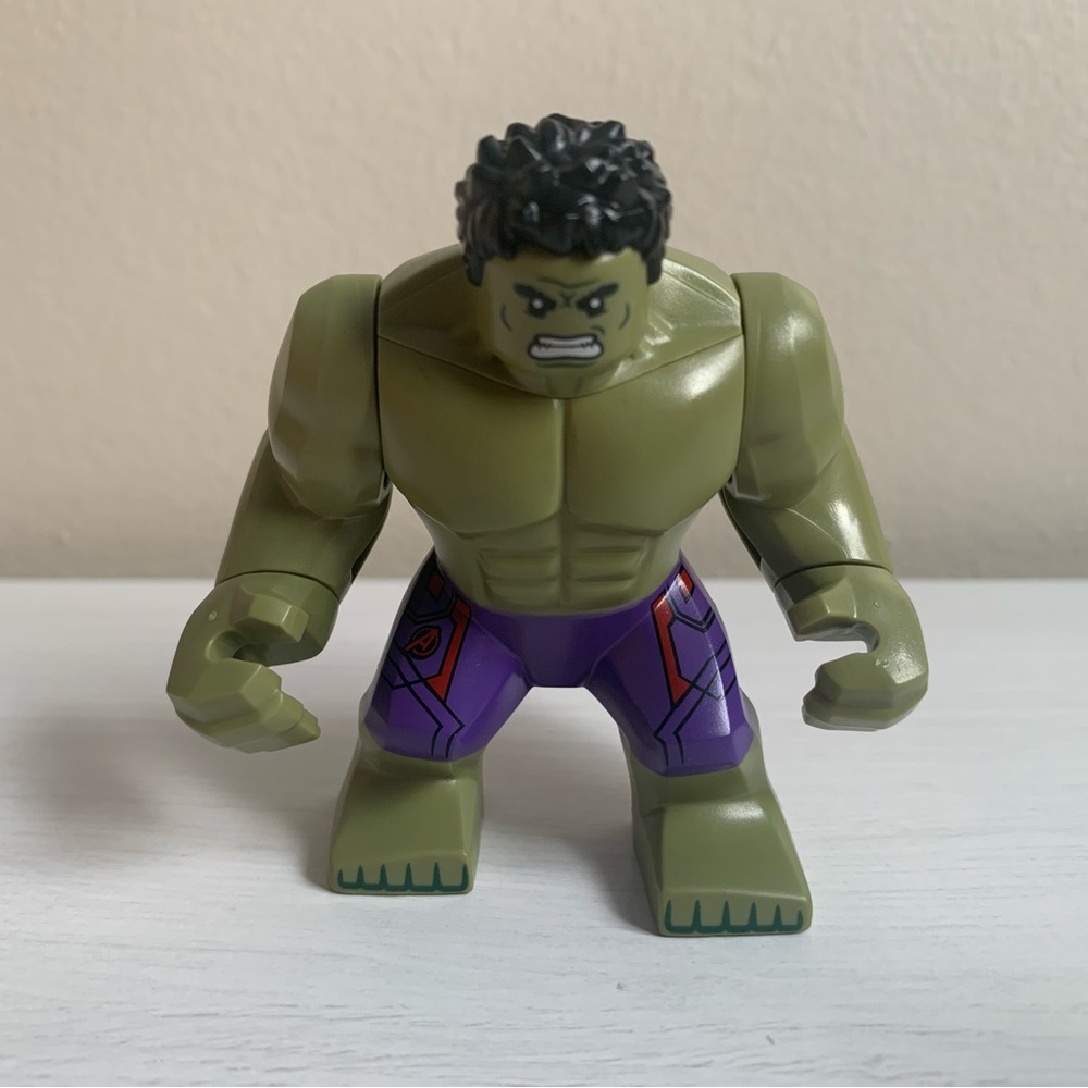 Lego Marvel Super Heroes Hulk Giant Dark Purple Pants sh0173 Set 76031 76041